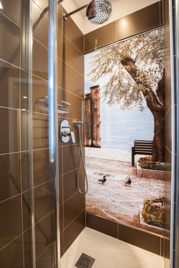 Hotel Rolly Riva del Garda Dış mekan fotoğraf