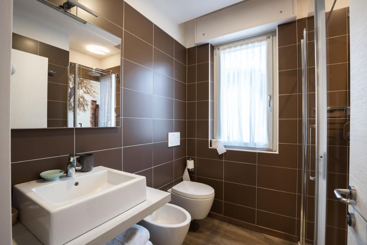 Hotel Rolly Riva del Garda Dış mekan fotoğraf