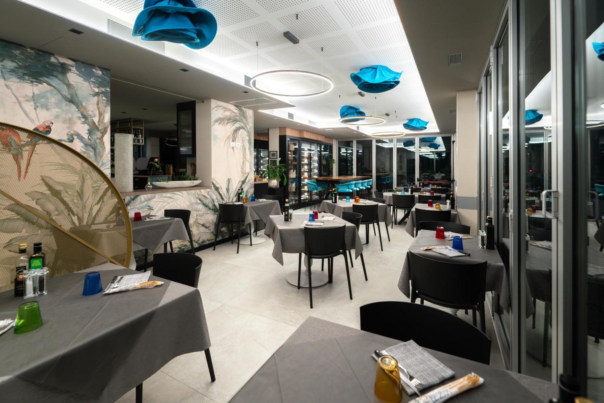 Hotel Rolly Riva del Garda Dış mekan fotoğraf
