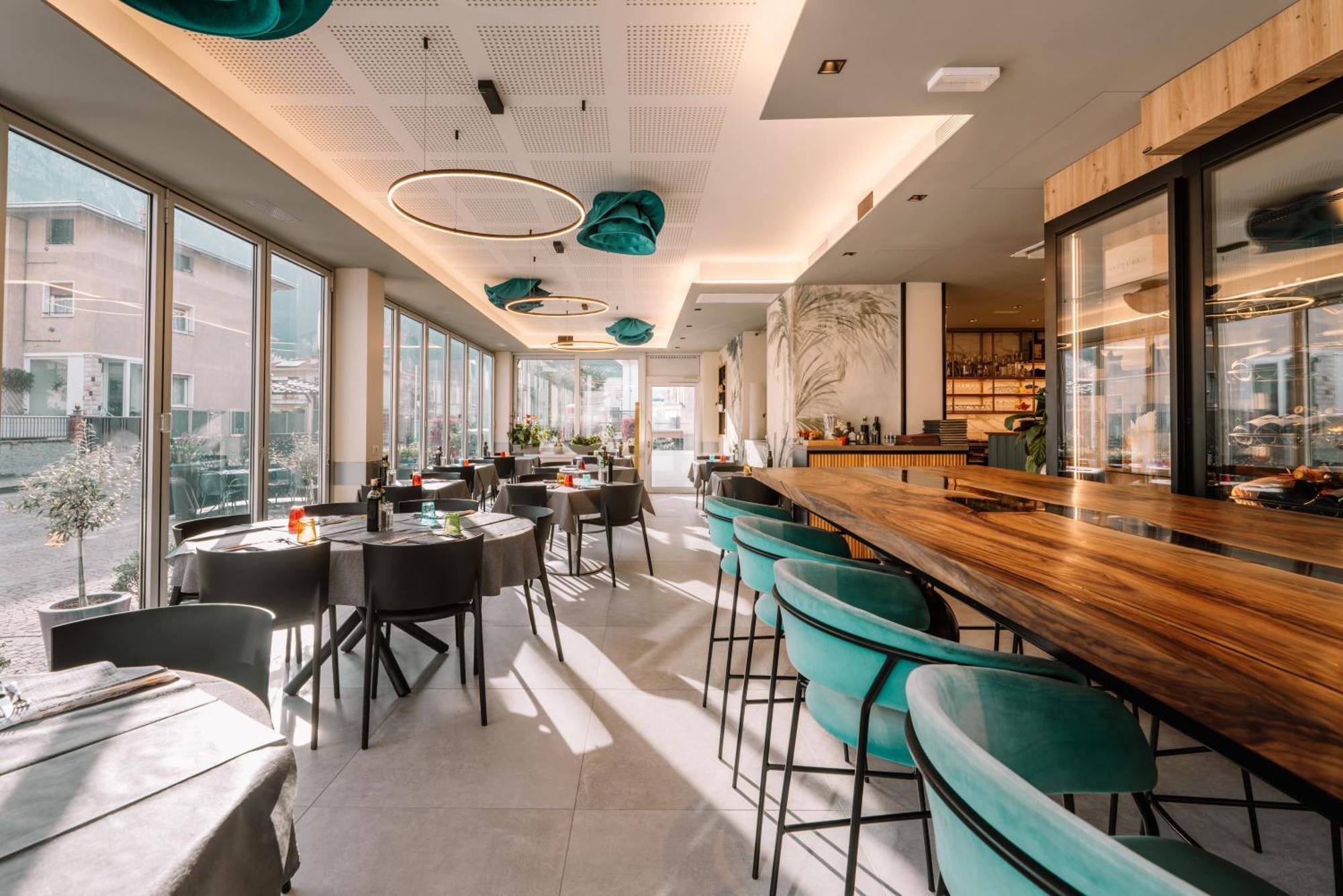 Hotel Rolly Riva del Garda Dış mekan fotoğraf